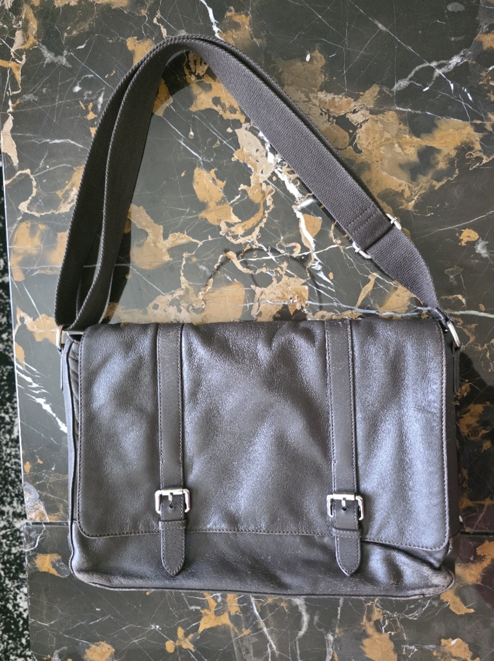 Cole Haan Brown Leather Distressed Messenger Crossbody Bag Work School 16x10x3